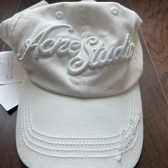 Acne Studios Classic White Cap - Picture 6 of 10